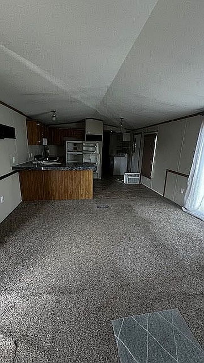 Photo of 1734 Us Route 9W #322, Selkirk, NY