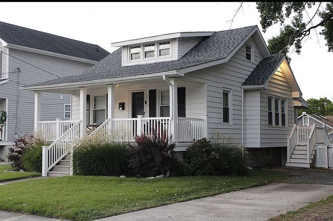 Photo of 627 Green Ave