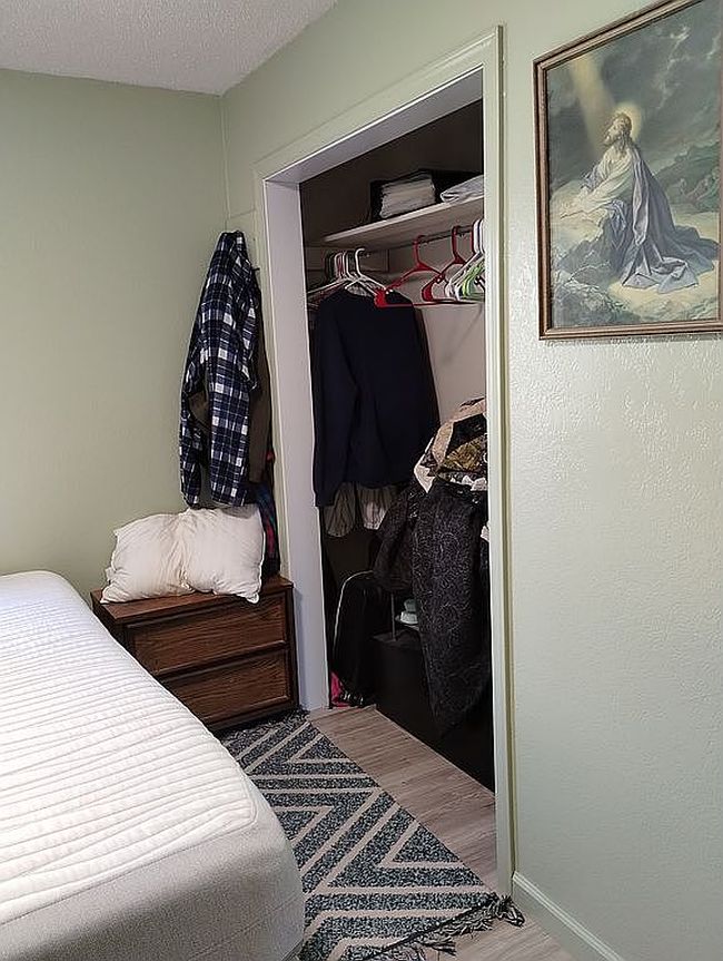 Image of 301 1st Ave S