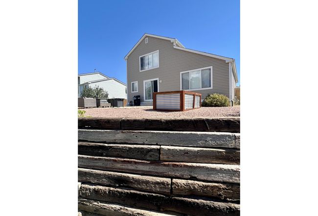 Additional photo 2 of property located at 6853 Summer Grace St