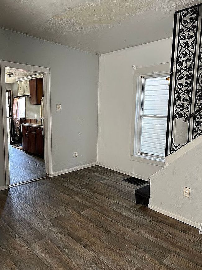 Image of 3712 Garner Ave