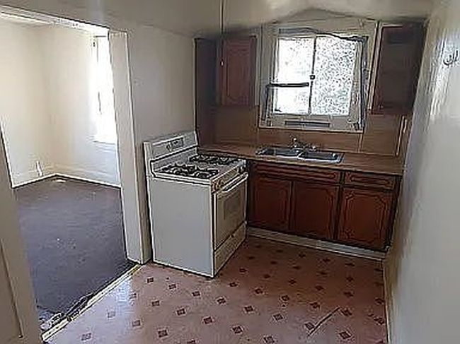 Image of 142 Ross St