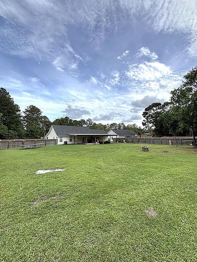 Photo of 503 Bent Oak Dr, Guyton, GA