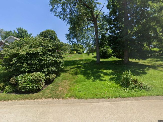 Photo of 533 Carroll Dr