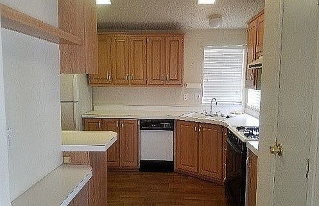 Image of 612 44th St