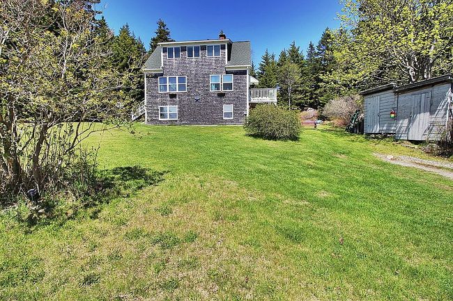 Photo of 242 Minturn Rd, Swans Island, ME