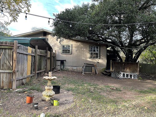 Image of 10801 W Lakeview Dr