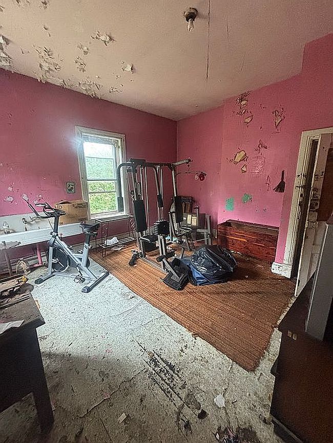 Image of 134 Hardy Hill Rd