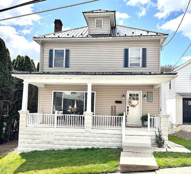 Image of 87 N Pine St