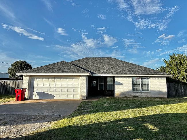 Photo of 13147 Us Highway 281, Windthorst, TX