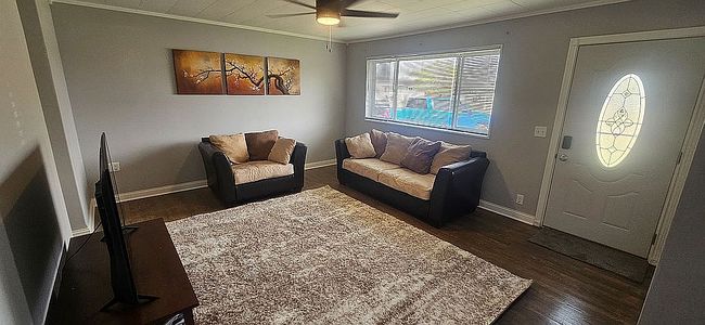 Image of 152 Bel Air Dr