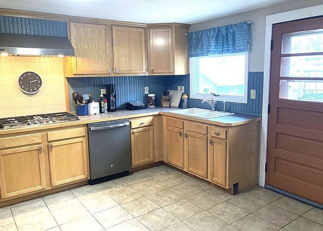 Image of 415 4th Ave Sw
