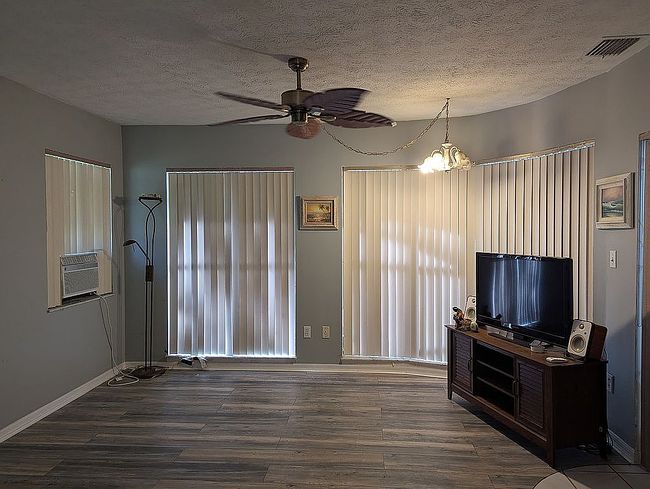 Image of 13350 157th Ct N