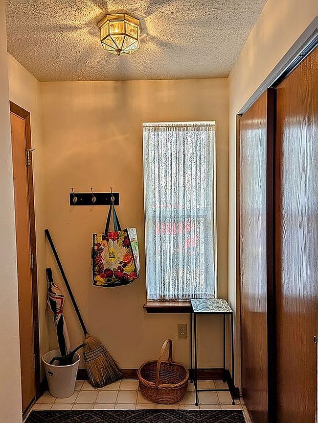 Photo of 1812 Cambridge Manor Dr, Scotia, NY