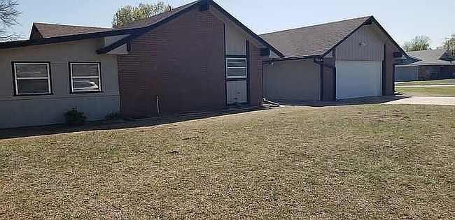 Image of 425 N Cimarron Dr #1