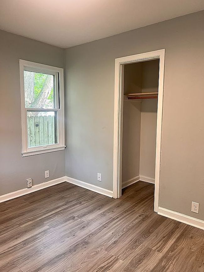 Photo of 1449 E Edwards Ave, Indianapolis, IN