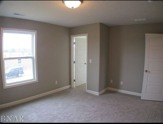 Photo of 1 Big Timber Rd, El Paso, IL