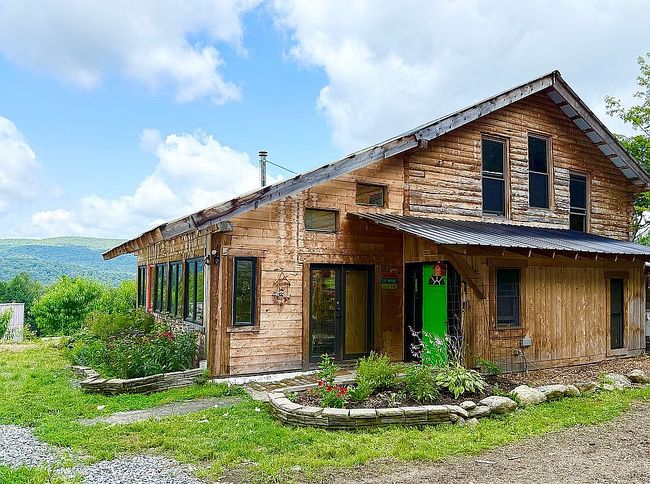 Photo of 3718 Regan Rd, Montgomery Center, VT