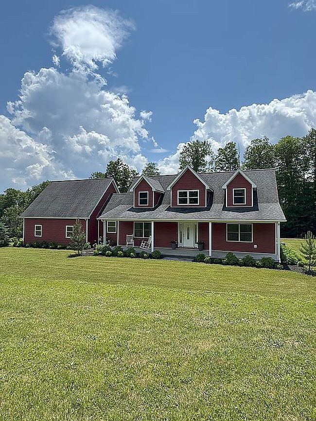 Photo of 1750 Rosely Rd, Saint Marys, PA