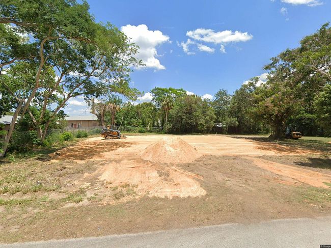 Photo of 601-1 S Lotela Ave, Avon Park, FL