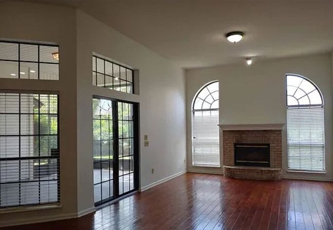 Photo of 13056 Clearbrook Ct, Jacksonville, FL
