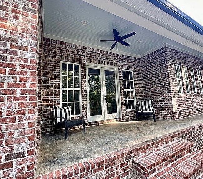 Image of 603 Country Club Rd
