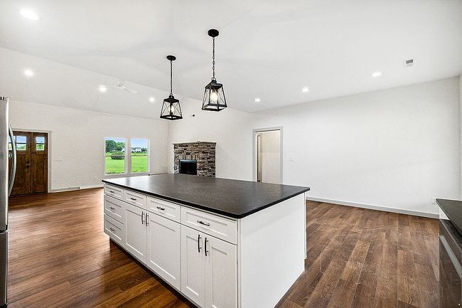 Photo of 1902 Kaylee Dr, Jefferson City, TN