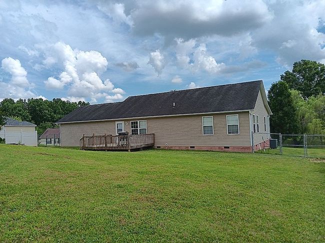 Photo of 99 Hershey Ln, London, KY