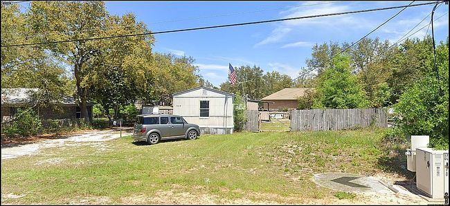 Photo of 5658 Government Dr, Gulf Breeze, FL