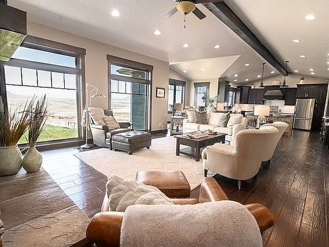 Image of 216 Pederson Rd