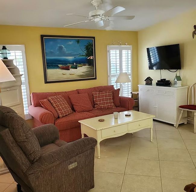 Photo of 896 Nettles Blvd, Jensen Beach, FL
