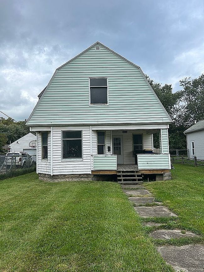 Image of 521 Thayer Ave