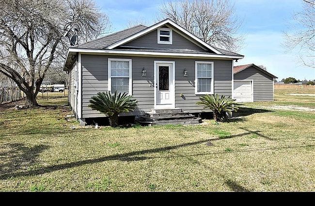 Image of 7502 Stewart St