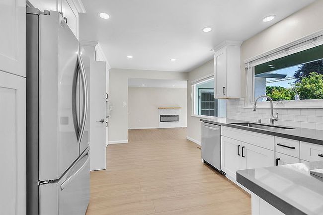 Photo of 42650 Sully St, Fremont, CA