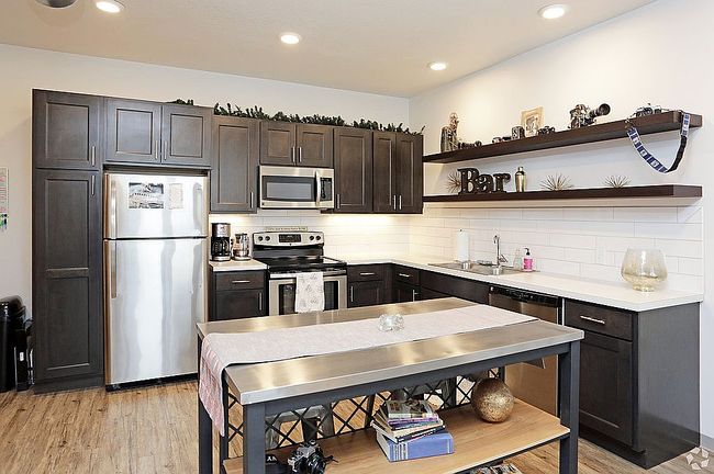 Preview of property located at 250 State St Apt 212