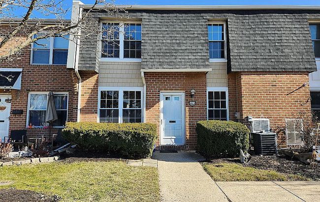 Photo of 2024 Harbour Dr, Palmyra, NJ