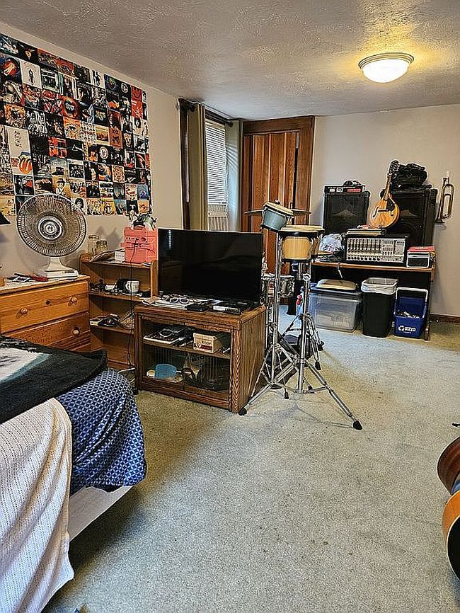 Photo of 191 Ash St, Nashua, NH