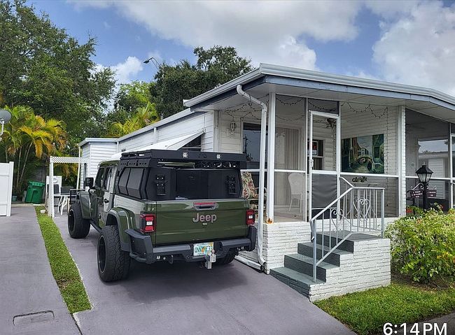 Image of 3316 Orange St #10