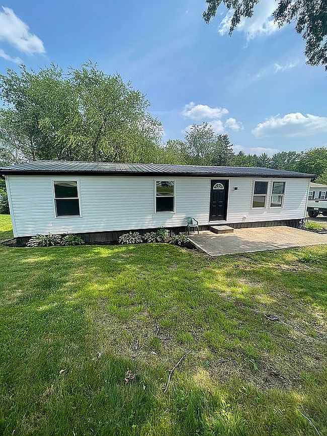 Photo of 105 York Rd, Cranberry Township, PA