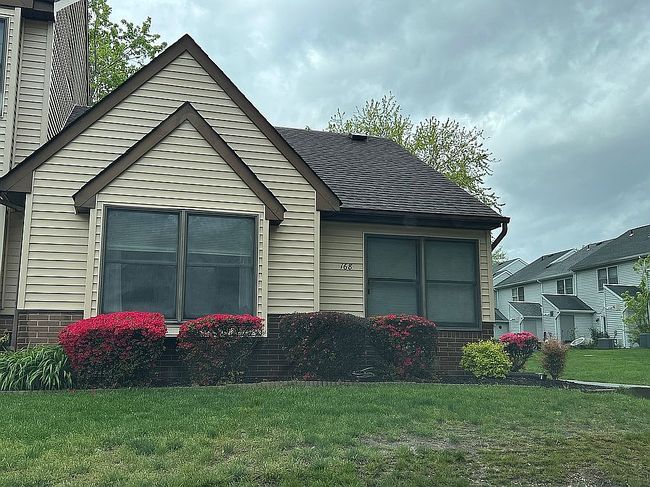 Photo of 168 Westchester Dr #168