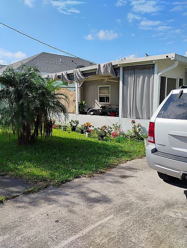 Image of 5426 Sydney St
