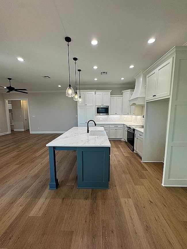 Photo of 10029 Braided Briar Ln, Waco, TX