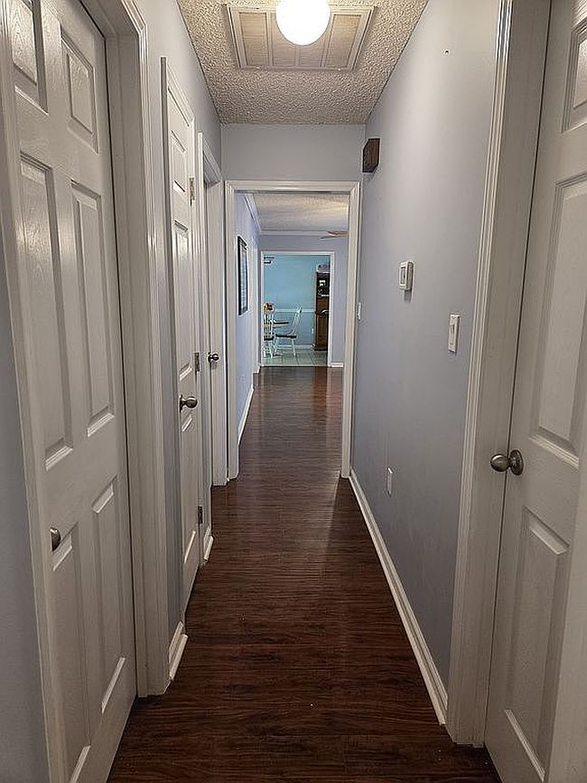 Image of 8913 Gosnell Dr