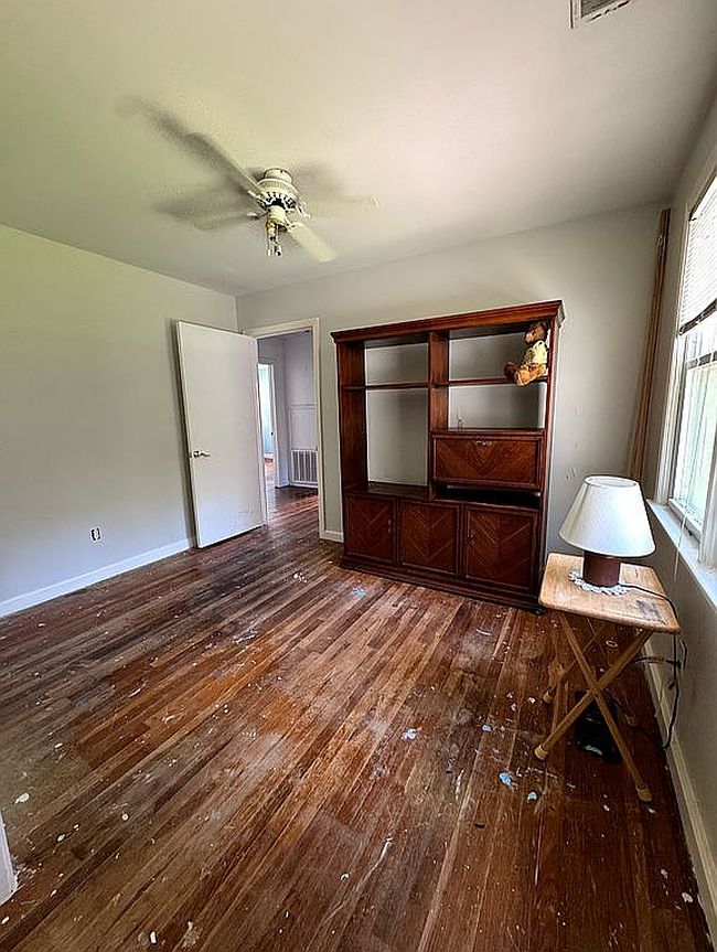 Photo of 2408 Waverly Way, Beaufort, SC