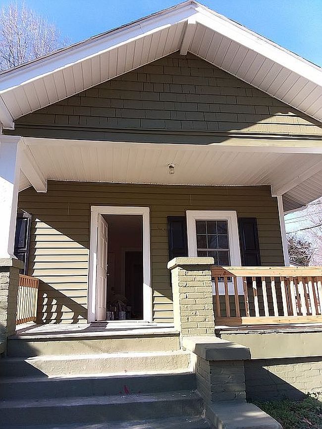 Image of 1122 Caldwell St