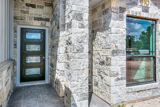 810 E 40th St, San Angelo, TX