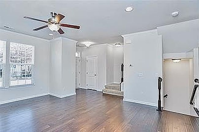 Photo of 214 Rocky Slope Rd, Greenville, SC