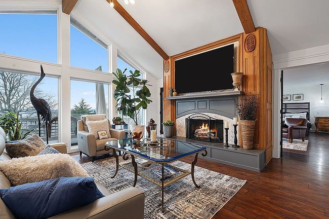 Preview of property located at 8014 Se Middle Way