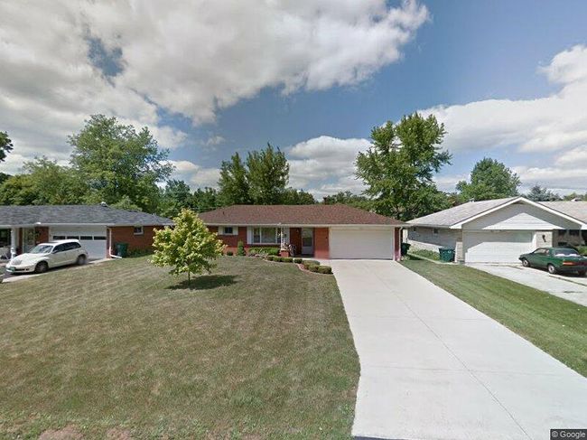 Additional photo of property located at 3002 W Brook Dr