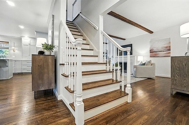 Additional photo 2 of property located at 7313 Juler Ave